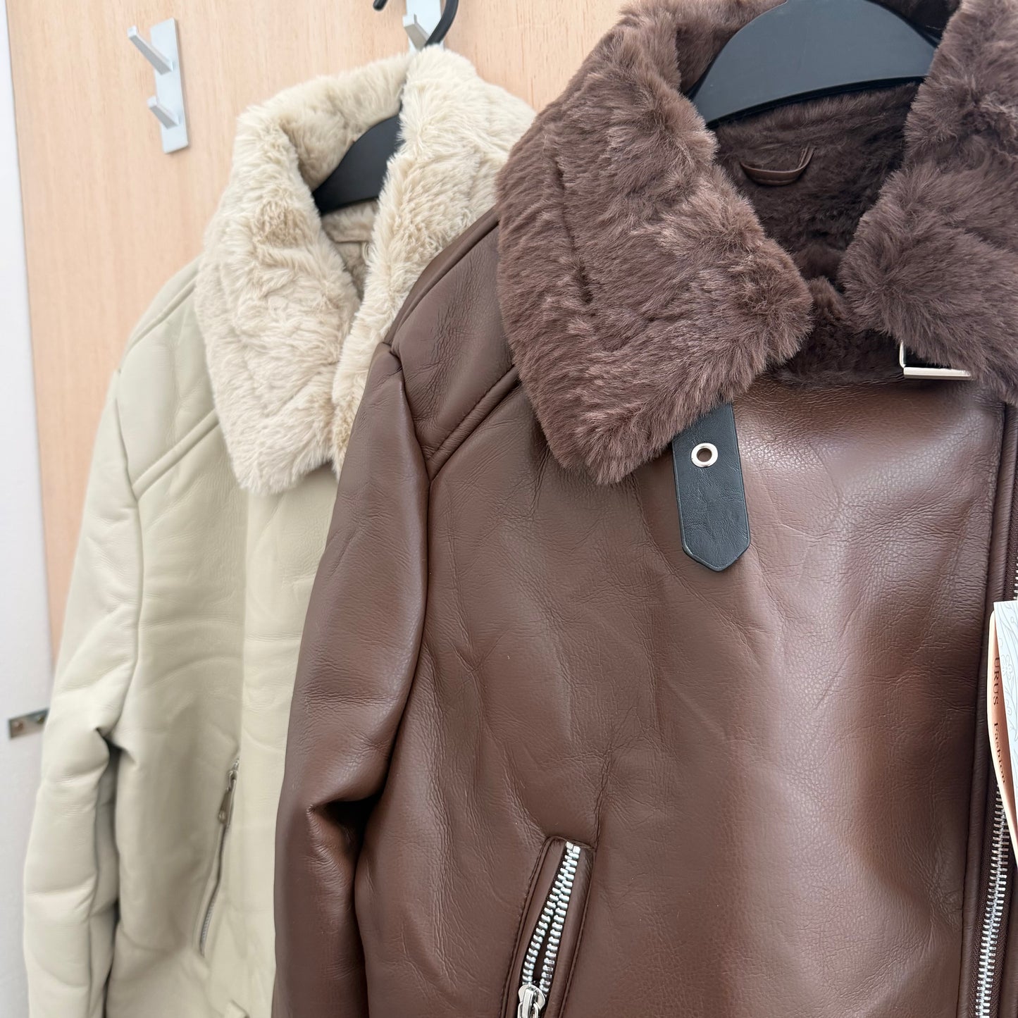 Chaqueta Gamulan frisada