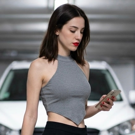 Crop Top cuello alto punta V