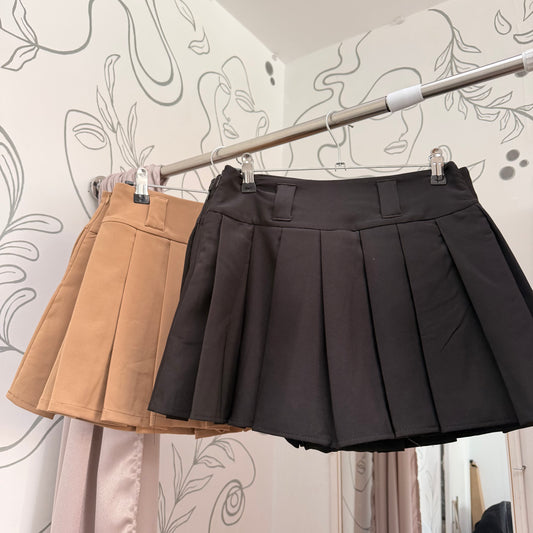 Falda short tableada